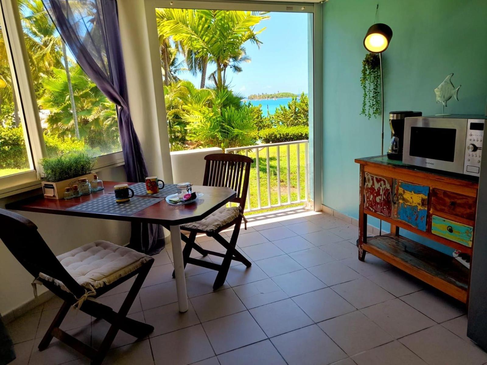 Ilet Bleu Studio Cosy Rdc Vue Mer Et Jardin - Acces Direct Plage Le Gosier  Exterior foto